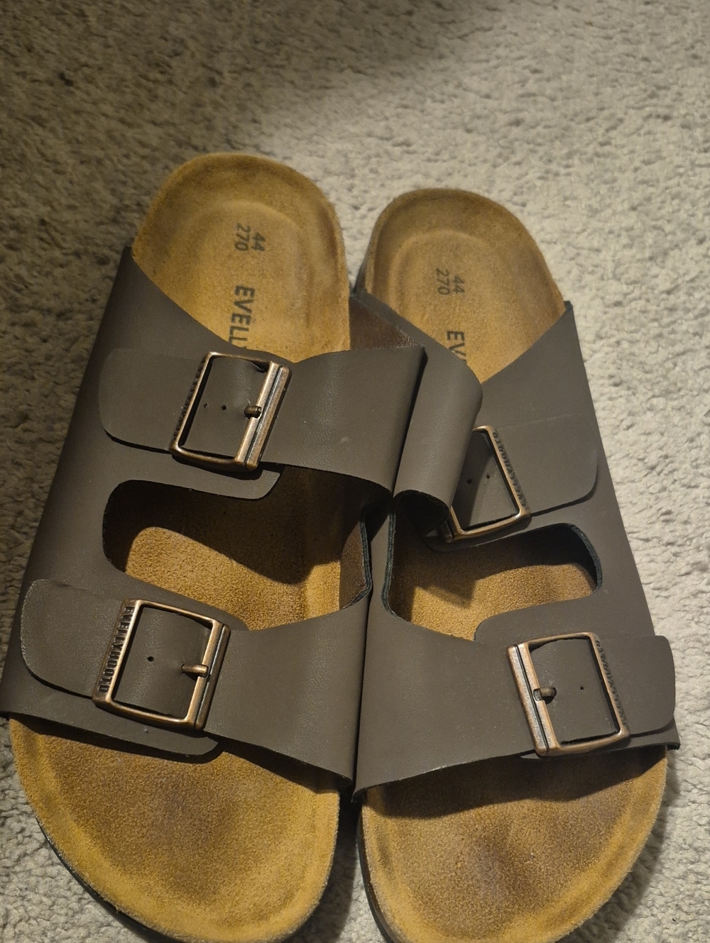 Mens Size 9.5 Classic Two Strap Sandals, Like New